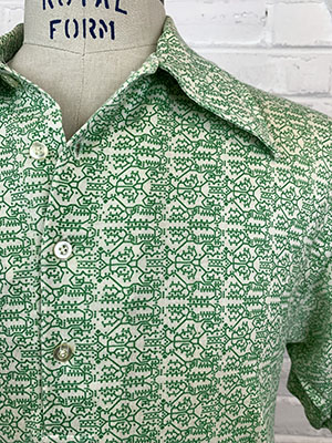 levi's graphic shirt