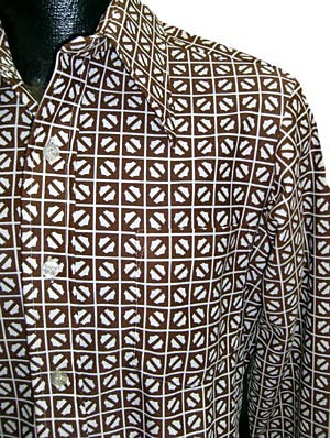 <strong>(S) Men's 70s polyester disco shirt</strong> Brown and white geometric