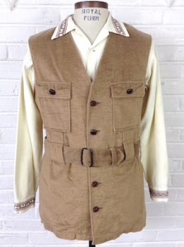(40) Mens Vintage 70s Vest! Tan Soft & Fuzzy Fabric w/ Belt!