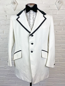 (46) Mens Vintage 70s Tuxedo Jacket. White textured w/ Black VELVET Collar and Satin Trim. As-Is