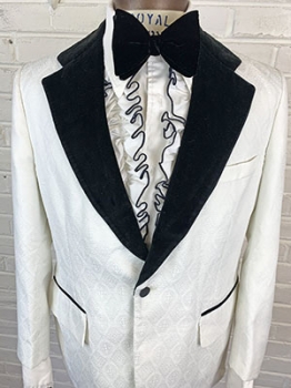(43) Mens Vintage 70s Tuxedo Jacket. White Brocade w/ Black VELVET Collar and Lapels.