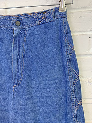 Sazz Vintage Clothing: (27x32) Women's Vintage 70s High Waisted Bell Bottom  Jeans! As-Is.